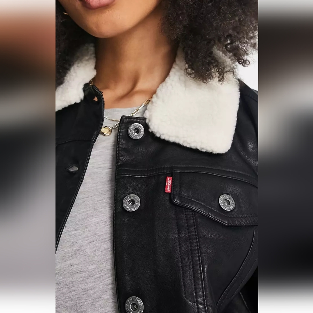 Levi's trucker sherpa collar jacket - Picture 2 of 16